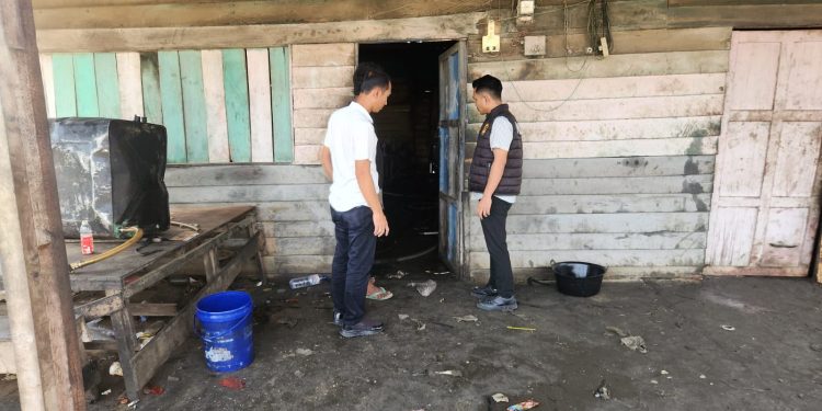 Unit Reskrim Polsek Pkl. Kerinci Cek Gudang Diduga Penimbunan BBM di KM 8, Hasil Nihil Temuan