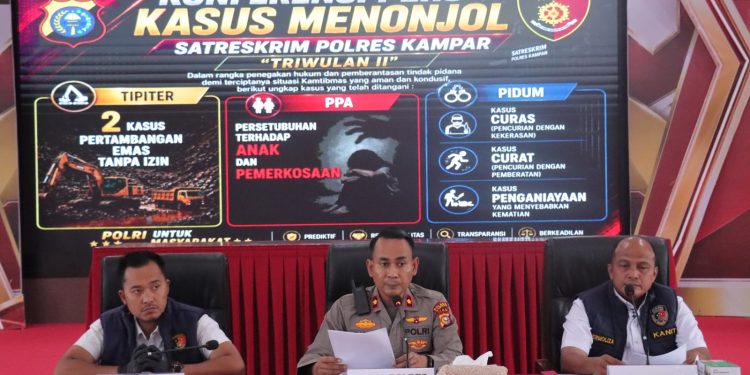 Polres Kampar Press Release Ungkap Beberapa Dugaan Tindak Pidana Selama Bulan Juli