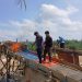 Polsek Kuantan Mudik Musnahkan Dua Rakit PETI di Desa Setiang, Komitmen Berantas Tambang Ilegal Terus Digencarkan