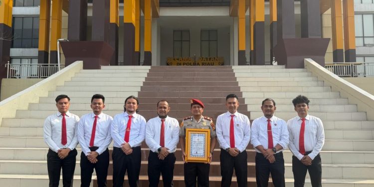 8 Personel Polres Kampar Raih Penghargaan Kapolda Riau, Berhasil Ungkap Narkoba dan Senjata Api Rakitan