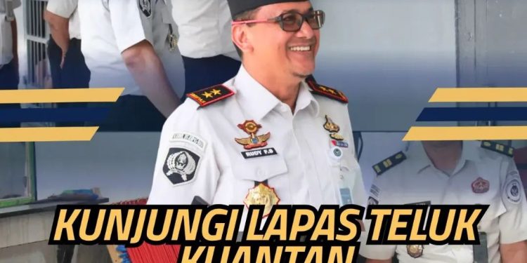 Kunjungi Lapas Teluk Kuantan, Kakanwil Apresiasi Karya Tenun Warga Binaan