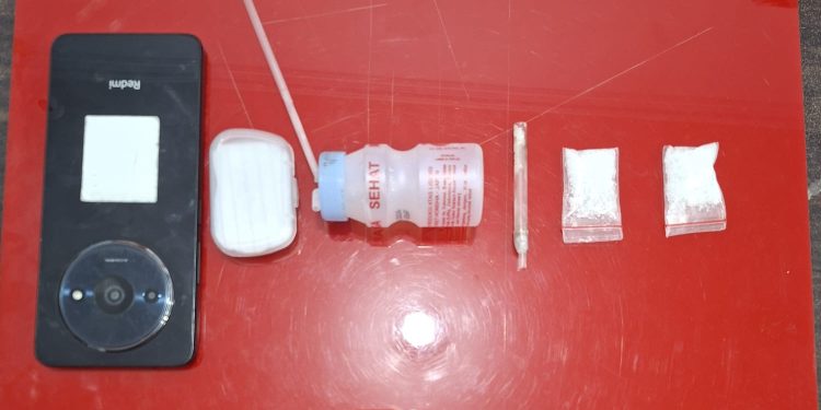 Satresnarkoba Polres Rohul Tangkap Pengedar Sabu di Ujung Batu, Sita Barang Bukti 3,89 Gram