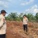 Kapolres Pelalawan TNI dan RPK PT Pimpin Padamkan Karhutla 10 Hektar di Kerumutan, Water Bombing Diterjunkan