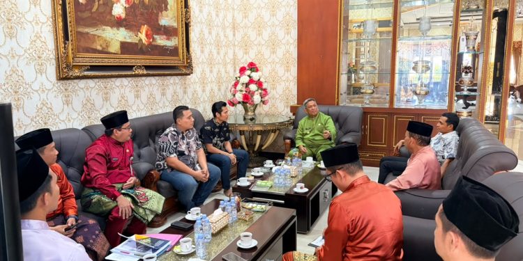 Pemda dan Polres Rokan Hulu Intens Berkoordinasi untuk Penyusunan Perda Lingkungan dan Penanaman Pohon Guna Mendukung Program Green Policing