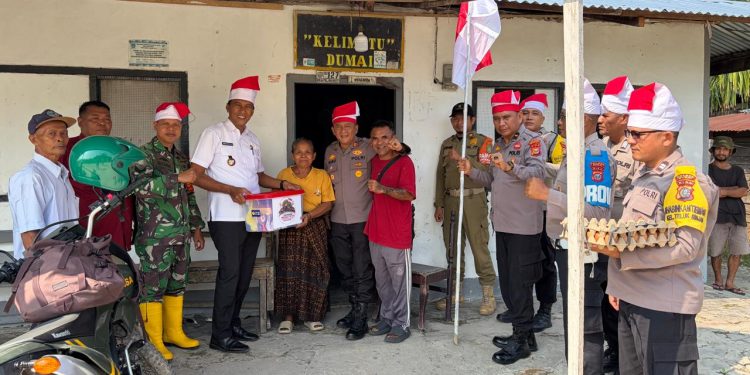 Polsek Dumai Timur Gelar Ekspedisi Merah Putih Presisi, Salurkan Bantuan Sembako kepada Warga Kurang Mampu