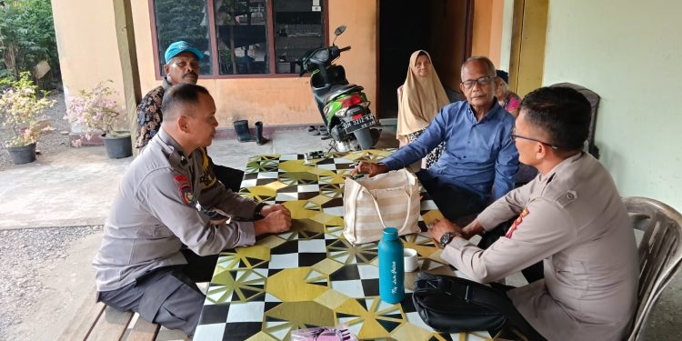 Jumat Curhat Polsek Kuantan Mudik, Warga Diajak Bersama Jaga Kamtibmas dan Cegah Karhutla