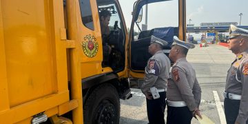 TINGKATKAN KEDISIPLINAN BERLALU LINTAS, SUBDIT GAKKUM DITLANTAS POLDA RIAU BERSAMA STAKEHOLDER TERTIBKAN KENDARAAN ODOL