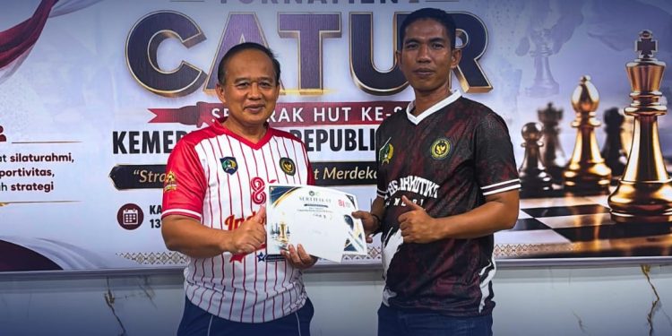 Semarak HUT ke – 81 RI, Lapas Narkotika Rumbai Raih Juara III Turnamen Catur Tingkat Kanwil Ditjenpas Riau