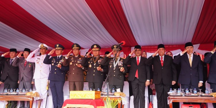 Di Tengah Khidmat HUT ke-81 RI, Kapolda Riau Sampaikan Pesan Menyentuh untuk Korban Gempa NTT