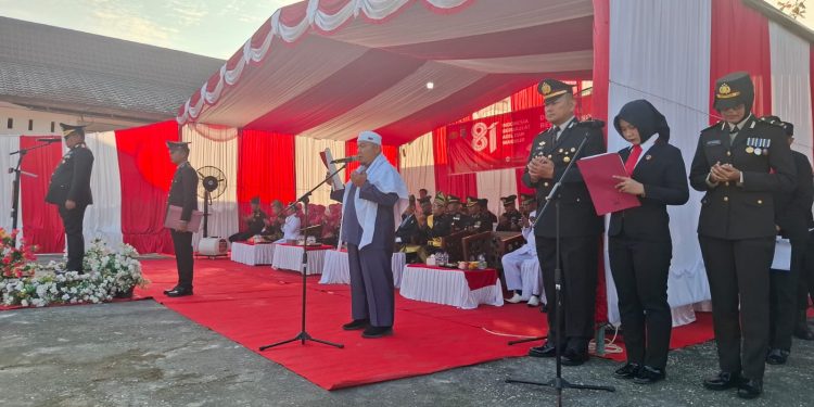 Polres Dumai Gelar Upacara HUT ke-81 Kemerdekaan RI, Diwarnai Penyerahan Piagam Penghargaan Kapolda Riau