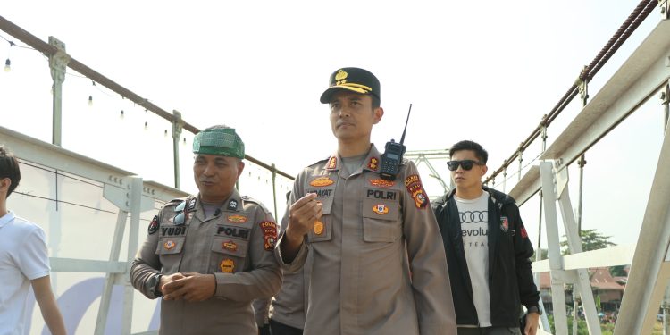 Dirpamobvit Polda Riau dan Kapolres Kuansing Cek Pengamanan Pacu Jalur di Tepian Narosa