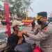 Kapolresta Pekanbaru Kombes Pol. Muharman Arta, S.I.K., M.H., Bersama Kasat Lantas Polresta Turun Langsung Membagikan 1.700 Masker Kepada Masyarakat