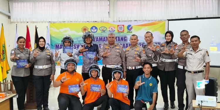 Polantas Karib Edukasi Mahasiswa Baru STT Pekanbaru, Dorong Generasi Muda Jadi Pelopor Keselamatan Berlalu Lintas & Cinta Lingkungan
