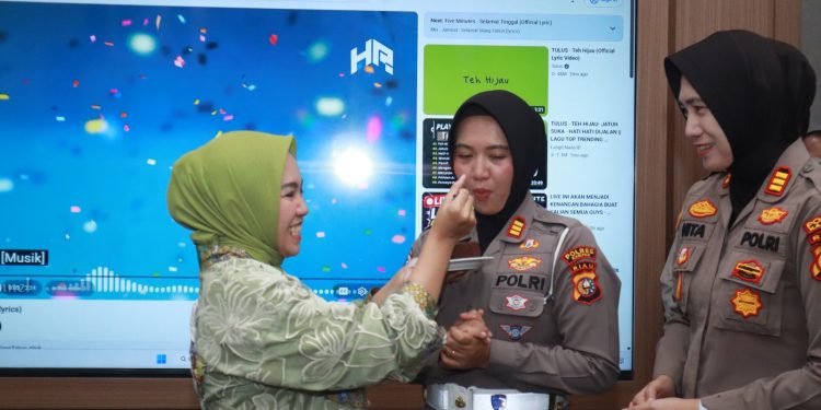 Rangkaikan Kebersamaan & Pengabdian, Polres Kampar Gelar Syukuran Hari Jadi Polwan ke-78