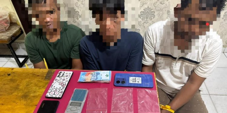 Polres Siak Ungkap Jaringan Narkotika Lintas Kabupaten, Bandar dan Dua Rekannya Dibekuk di Pekanbaru