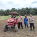 POLSEK KURAS CEK KESIAPAN LAHAN 7 HA DI SMKN 1 TERANTANG MANUK UNTUK TANAM JAGUNG PIPIL SERENTAK