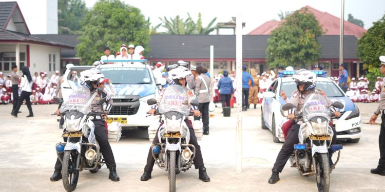 PJU dan Kapolsek Polres Rohul Serentak Turun ke Sekolah, Canangkan Green Policing dan Cegah Karhutla