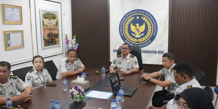 Monev SEMA 2/2026, Kanwil Ditjenpas Riau Dukung Persidangan Online yang Efektif
