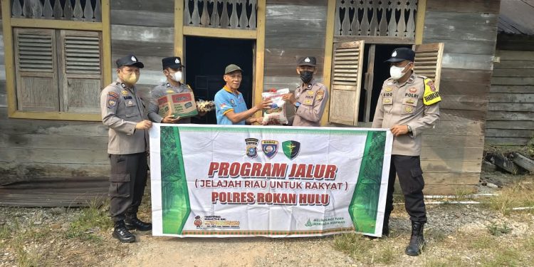 Polsek Kunto Darussalam Hadir untuk Warga Pinggiran Sungai Rokan Lewat Program JALUR