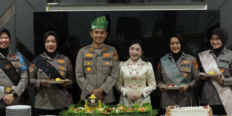 Syukuran HUT ke-78 Polwan, Kapolres Kuansing Apresiasi Dedikasi Srikandi Bhayangkara