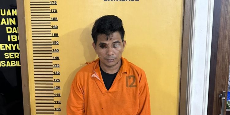 Kasat Res Narkoba Pimpin Penggerebekan di Pasir Penyu, Warga Lirik Diciduk dengan Puluhan Gram Sabu