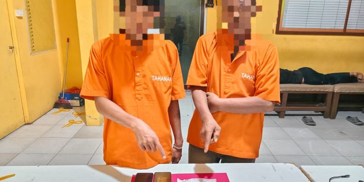 Pos Perkebunan Jadi Tempat Transaksi, 2 Pengedar Sabu di Tapung Hilir Dibekuk Polisi
