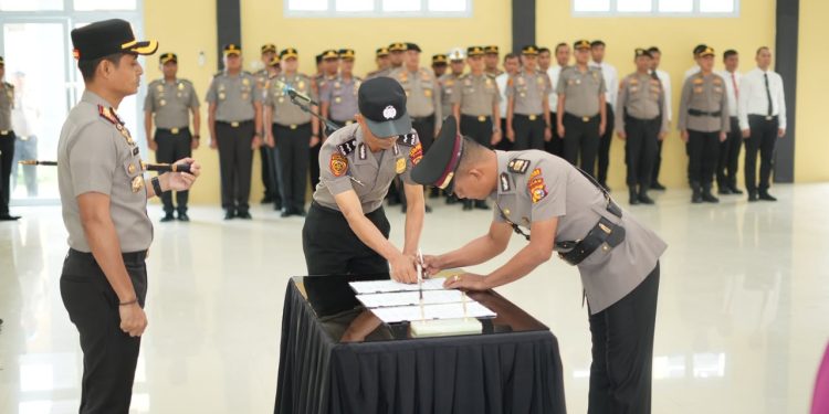 Tiga Jabatan Strategis Berganti, Kapolres Rohul Tekankan Profesionalisme dan Inovasi
