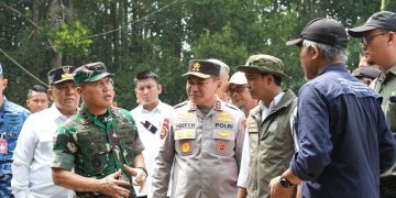 Kapolda Riau Bersama Pangdam XIX dan Menteri Kehutanan Bahas Restorasi Gambut dan Cegah Karhutla di Rumah Runding Kabupaten Bengkalis