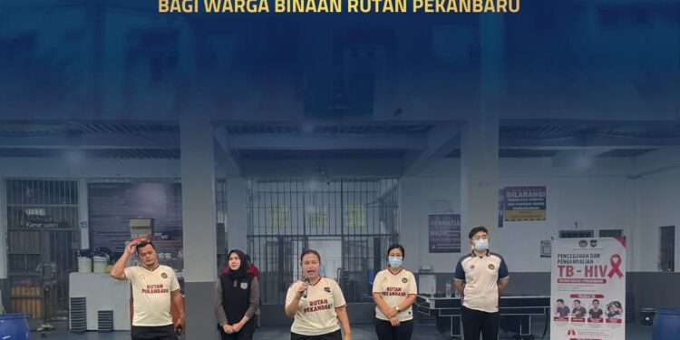 Tingkatkan Kesadaran, Penyuluhan Kesehatan TB-HIV Bagi Warga Binaan Rutan Pekanbaru