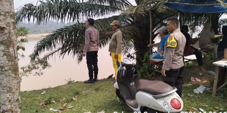 Polsek Cerenti Tindak Lanjuti Pengaduan Layanan Kepolisian 110 Terkait Aktivitas PETI di Sungai Kuantan