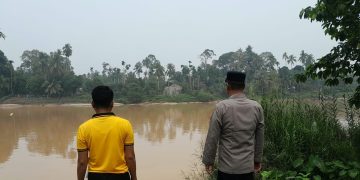 Tindak Lanjut Pengaduan Warga, Polsek Cerenti Temukan Enam Rakit PETI di Sungai Kuantan
