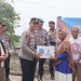 ARUNGI SUNGAI KAMPAR – KAPOLRES PELALAWAN JADI AGEN PERLINSOS, SAMBANGI WARGA KUALA TERUSAN SEBERANG