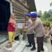 Menjalin Kedekatan di Pesisir: Polres Siak Salurkan Bantuan Lewat Program JALUR