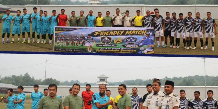 Merajut Kebersamaan Lewat Sepak Bola: Lapas Narkotika Rumbai vs Pekanbaru Selection