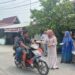 RUTAN SIAK BERSAMA PESERTA MAGANG BAGIKAN PAKET JUMAT BERKAH KEPADA MASYARAKAT