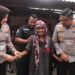 Polisi Bersama Masyarakat: Kapolres Kampar Kunjungi Ibu Suraya, Janji Rehab Rumah Mulai Dikerjakan