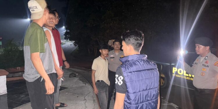 Tim Raga Polres Kuansing Intensifkan Patroli Malam, Antisipasi Gangguan Kamtibmas