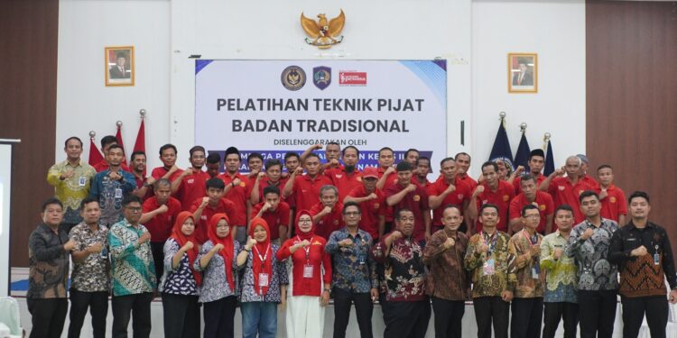 BEKALI WARGA BINAAN TEKNIK PIJAT TRADISIONAL, KALAPAS PEKANBARU: SAYA YAKIN AKAN JADI PELUANG LAPANGAN PEKERJAAN BAGI WARGA BINAAN KETIKA BEBAS