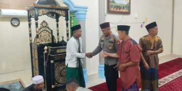 Subuh Keliling di Masjid Baitul Huda, Kapolsek Kampar Kiri Perkuat Silaturahmi dan Sinergi dengan Masyarakat