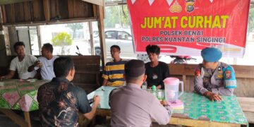 Polsek Kuantan Tengah dan Polsek Benai Gelar Jumat Curhat, Pererat Silaturahmi dan Jaga Kamtibmas