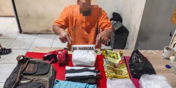 Satresnarkoba Polres Kampar Amankan Kurir Narkoba, Sita 1,010 Gram Sabu di Sari Galuh
