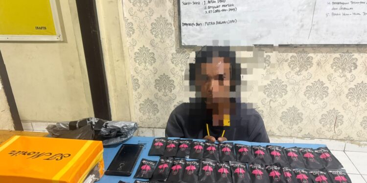 Operasi Sarang Narkoba (OSN) ,Satresnarkoba Polres Siak Bekuk Kurir Etomidate di Perawang, 38 Paket Barang Bukti Diamankan