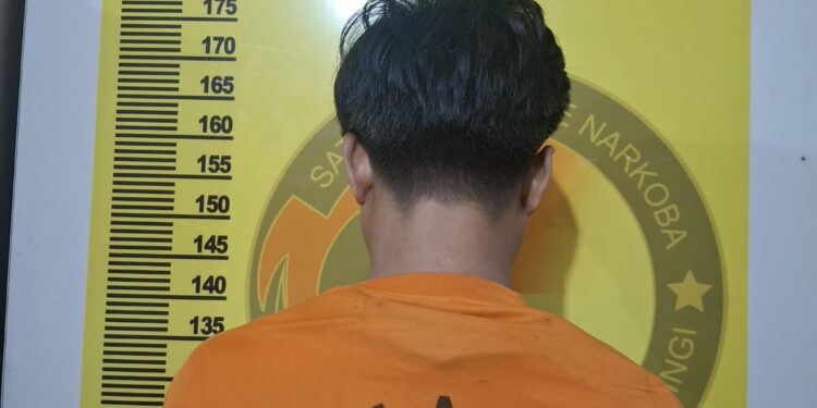 Dalam Operasi Sarang Narkoba, Tim Elang Kuantan Polres Kuansing Sita 18 Kg Ganja Kering, Dua Pria Ditangkap