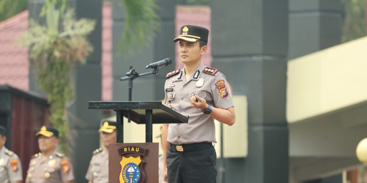 Kapolres Kuansing Pimpin Upacara PTDH Anggota Polri, Tegaskan Pentingnya Integritas dan Disiplin