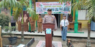 Polisi Peduli Pendidikan! Polsek Tualang Edukasi 808 Pelajar SMA N 5, Cegah Perkelahian dan Kenakalan Remaja
