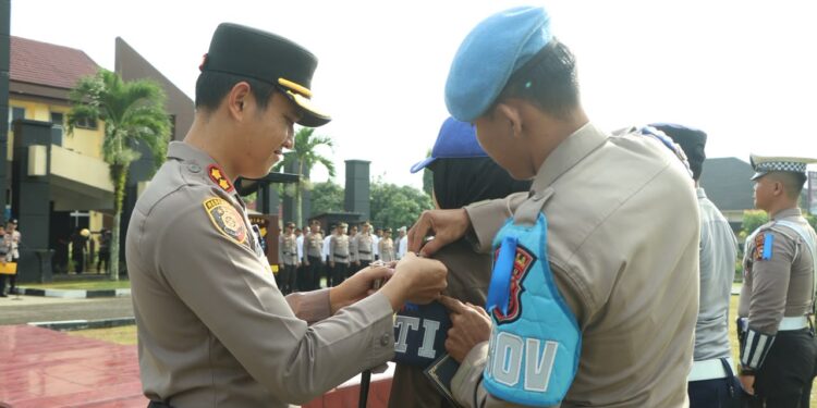 Kapolres Kuansing Pimpin Apel Operasi Patuh Lancang Kuning 2026