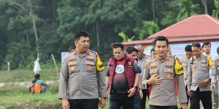 Kapolres Kuansing Pimpin Panen Raya Kolam Perikanan Ketahanan Pangan Tahun 2026