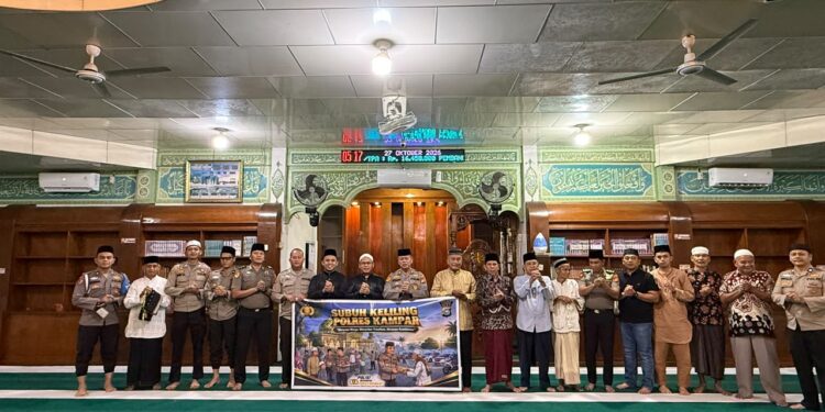12 Titik Masjid Wilayah Kampar Gelar Sholat Subuh Keliling Bersama Jajaran Polres‑Polsek
