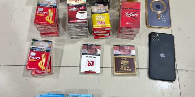 Curi Uang Rp 97 Juta dan Puluhan Bungkus Rokok, Seorang Pemuda di Rambah Ditangkap Polres Rohul
