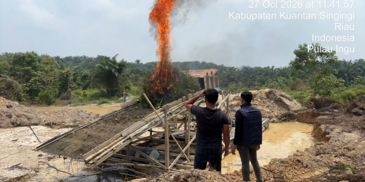 Polsek Pangean Tertibkan Aktivitas PETI di Desa Sako, Tiga Rakit Dimusnahkan